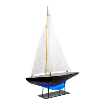 Barca A Vela Bianca E Blu